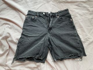 (Category: ) located in . Submitted by preloved51 (Listing ID 1465012295, Image 1). Description: .
