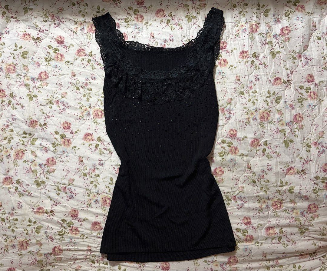 Black Lace Rhinestone Top (Category: Sleeveless) located in Muntinlupa City. Submitted by herellas0504 (Listing ID 1465114075, Image 1). Description: Black Lace Rhinestone Top Mine: 150 | Lock: 250 ———————————— size: small-med no issue, pretty so much! body fit.