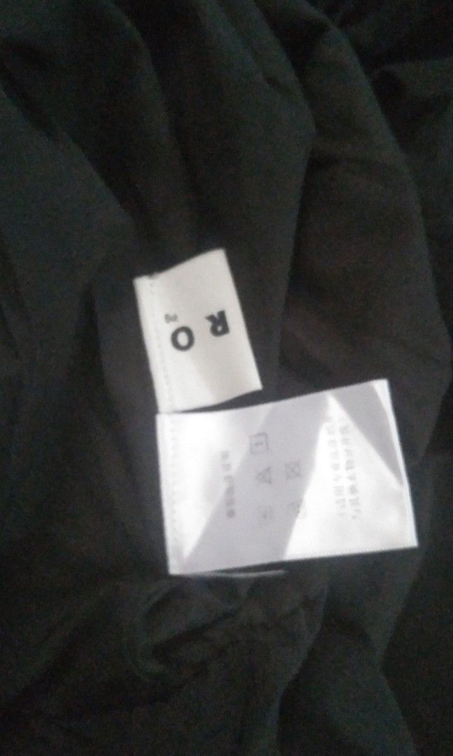 Black maxi dress (Category: Dresses) located in San Fernando. Submitted by kitkat.astina (Listing ID 1464974715, Image 2). Description: tape measurement front: bust:17 inches length: 43 inches black like new not thrifted not used.