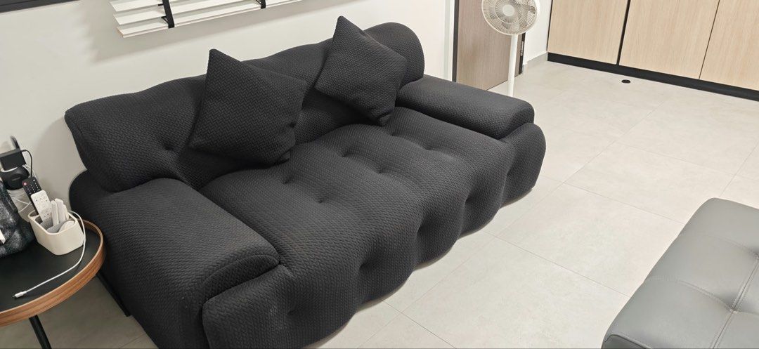 Black sofas (Category: Sofas) located in Singapore. Submitted by cheejack25 (Listing ID 1464988921, Image 3). Description: Length is 1.8m.