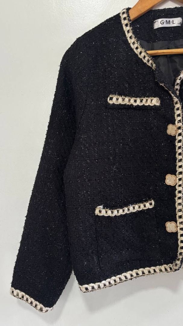 Black Tweed Jacket (Category: Coats, Jackets and Outerwear) located in Baguio. Submitted by zakeeyaclo (Listing ID 1464999898, Image 3). Description: Black Tweed Jacket Small ₱250 .