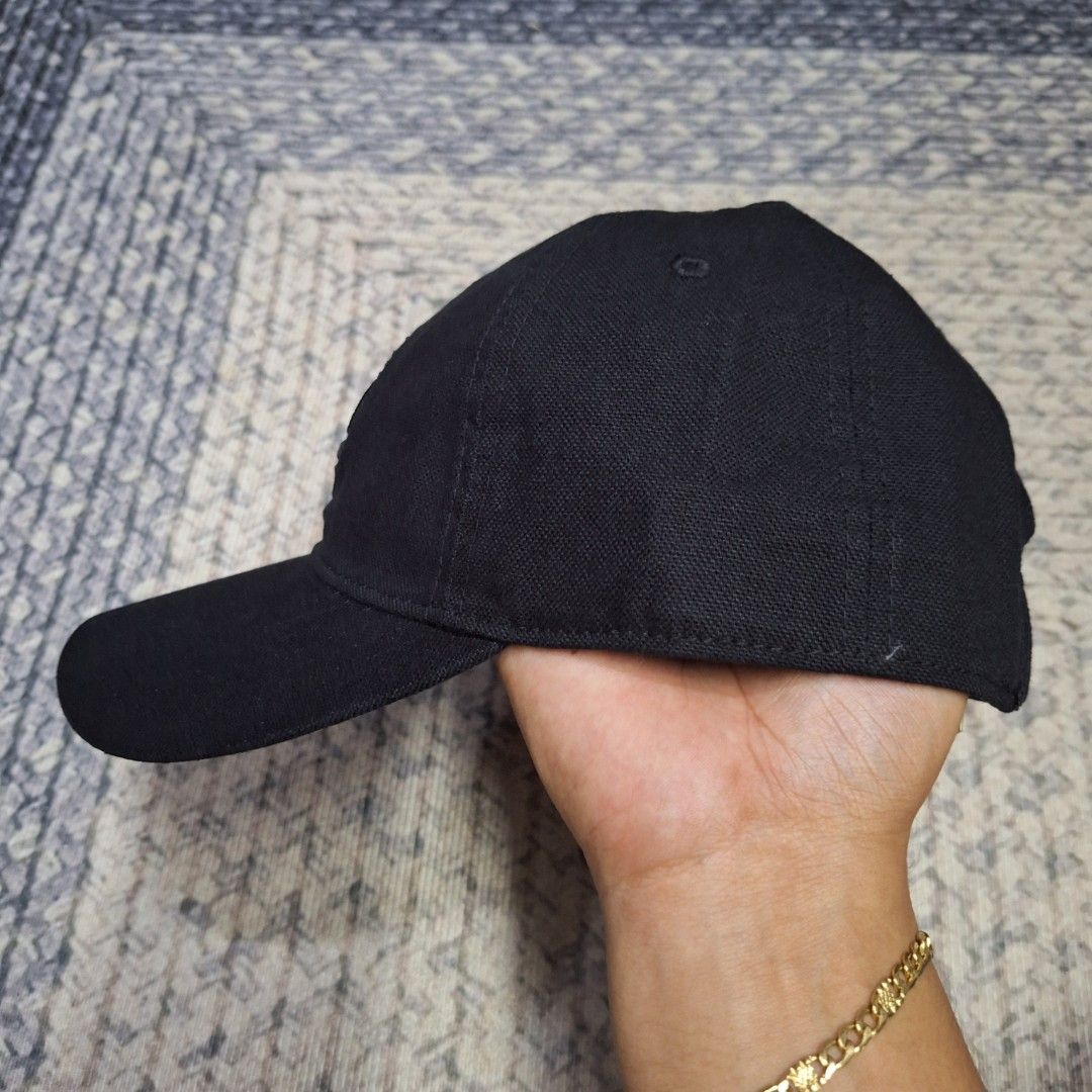 Blackout big logo unstructured bucklestrap dad cap/hat by Timberland (Category: Caps & Hats) located in Balagtas. Submitted by capncaps09 (Listing ID 1464999424, Image 3). Description: Blackout big logo unstructured bucklestrap dad cap/hat by Timberland organic cotton brand new legit 100% 550.