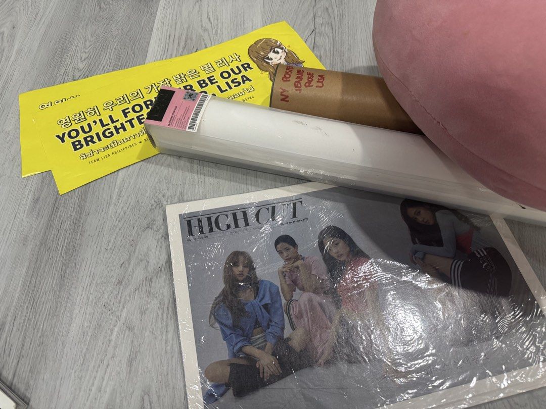 BLACKPINK Merchandise Official 🖤🩷 (Category: K-Wave Merchandise) located in Quezon City. Submitted by garagetoyz01 (Listing ID 1464971965, Image 2). Description: BLACKPINK Merchandise Official 🖤🩷 Blackpink World Tour Map - 2000 Blackpink Forbes Korea Magazine Cover (Korea Power Celebrity Edition) - 1000 Blackpink Popteen Japan Magazine Cover - 900 Blackpink Billboard Magazine Complete - 3500 Black Pink High Cut Korea Magazine Cover - 700 Blac