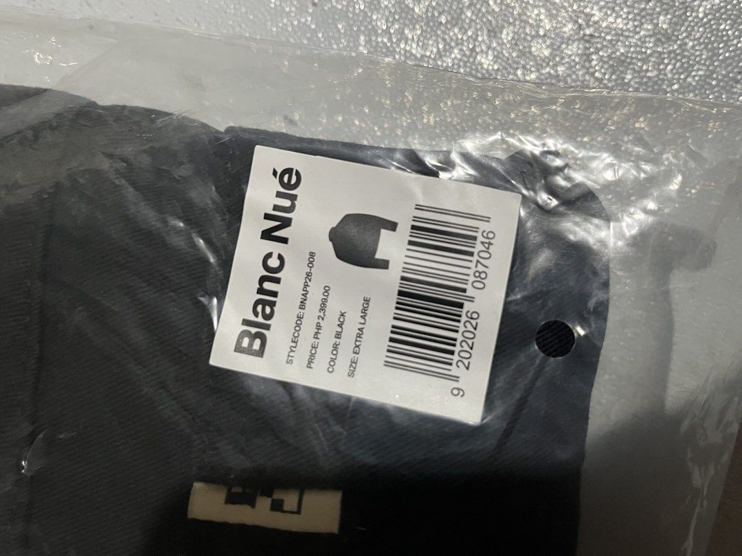 Blanc Nué Black Workwear Utility XL (Category: Coats, Jackets and Outerwear) located in Manila. Submitted by catlover32 (Listing ID 1464981254, Image 2). Description: - Brand: Blanc Nué Rfs: size too big Brand new, never use - Item: Workwear Jacket - Color: Black - Size: Extra Large (XL) L-26, W-25 - Condition: Brand new, still sealed in original branded plastic packaging with store tag attached - Original Retail Price: PHP 2,399.00 - Fulfillment