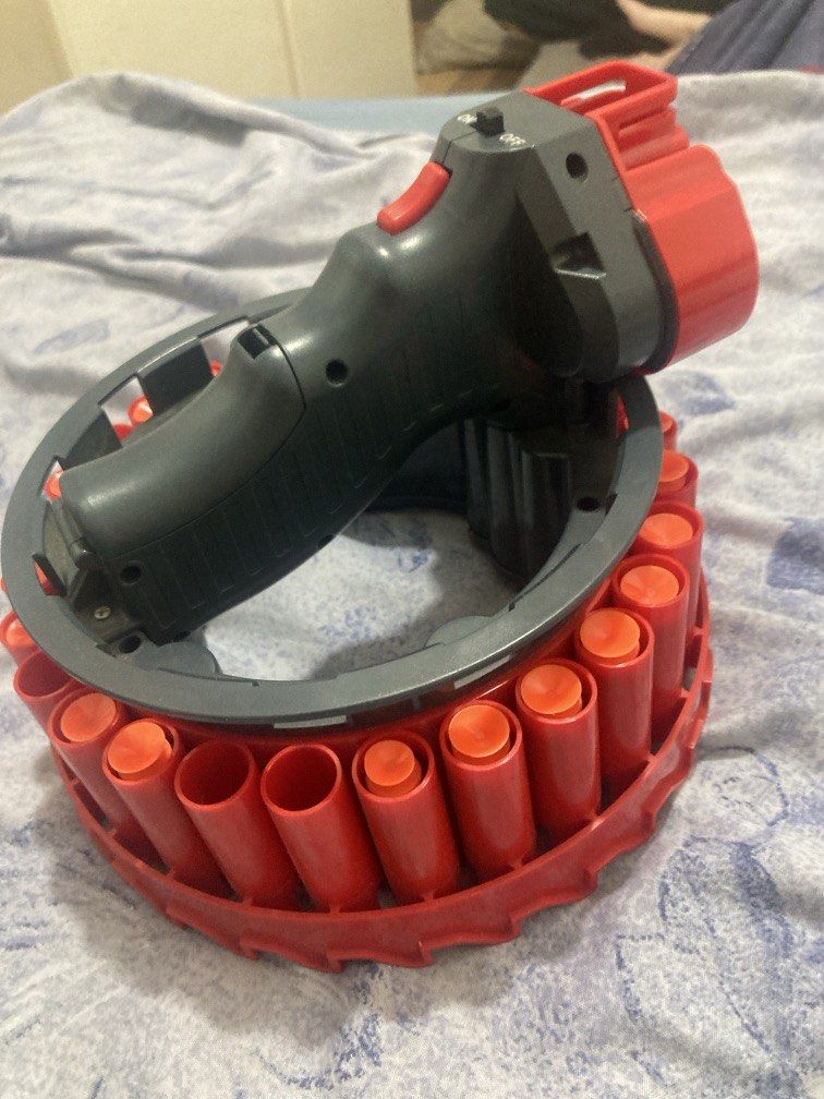 Blaster gun 25 rounds (Category: Action & Battle Toys) located in Paniqui. Submitted by swiftdragon.c69cc8 (Listing ID 1465068491, Image 3). Description: .
