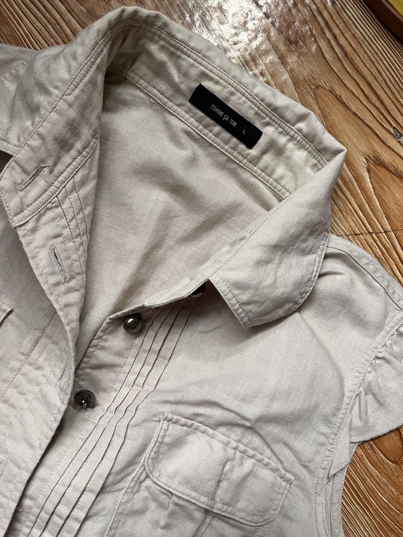 Blouse beige (Category: Blouses) located in San Jacinto. Submitted by kellysthrift_ (Listing ID 1464984663, Image 2). Description: Blouse beige.