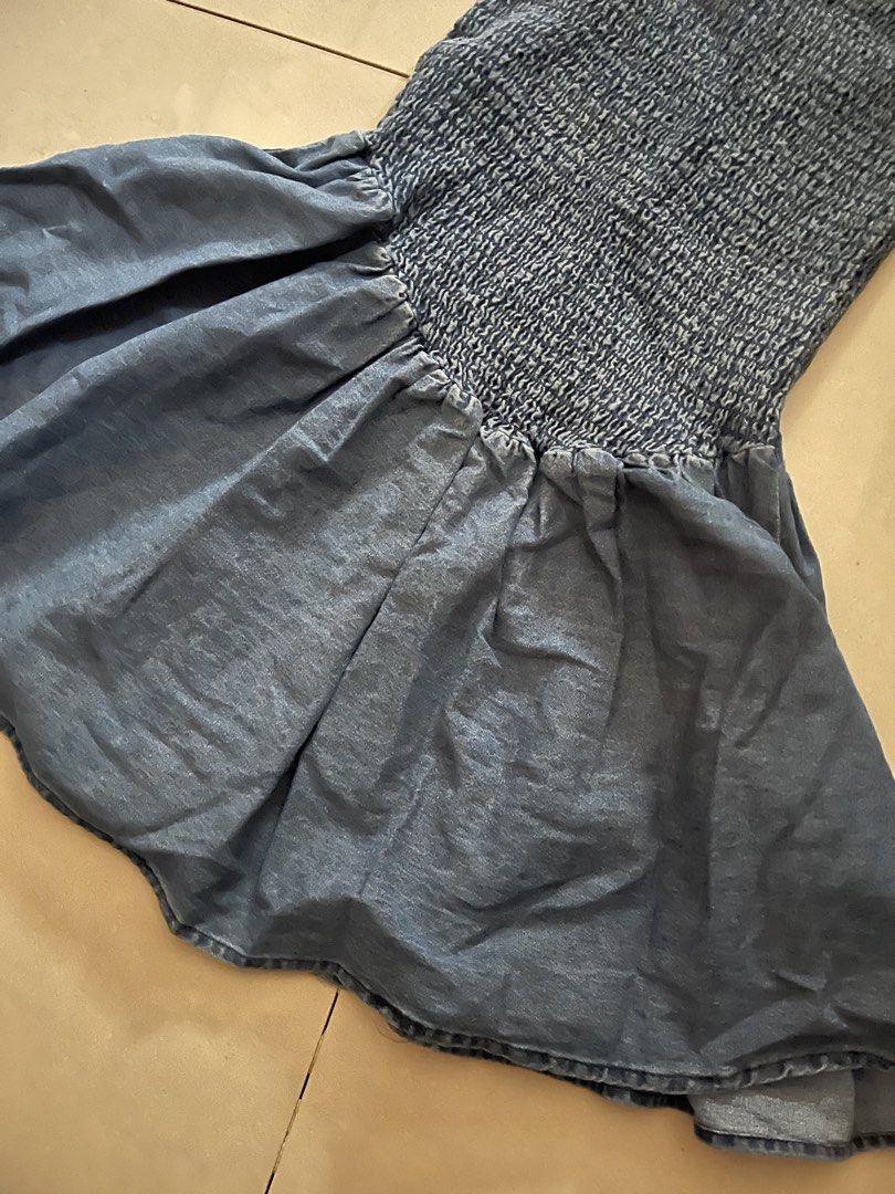 Blue Sleeveless Dress (Category: Dresses) located in Manila. Submitted by printrequest (Listing ID 1465010516, Image 3). Description: Fits XS, labeled as Small ✨ Brand new / never worn! Selling because it fits me a bit too small. Denim-look dress that’s comfy, easy to wear, and perfect for casual days. Great for errands, coffee dates, or a cute everyday outfit. 🤍 📌 Best fits XS despite the Small tag 📌 Never worn 📌 Denim-like material/design �