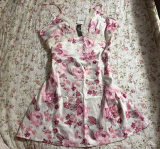 (Category: ) located in . Submitted by herellas0504 (Listing ID 1465116563, Image 1). Description: .