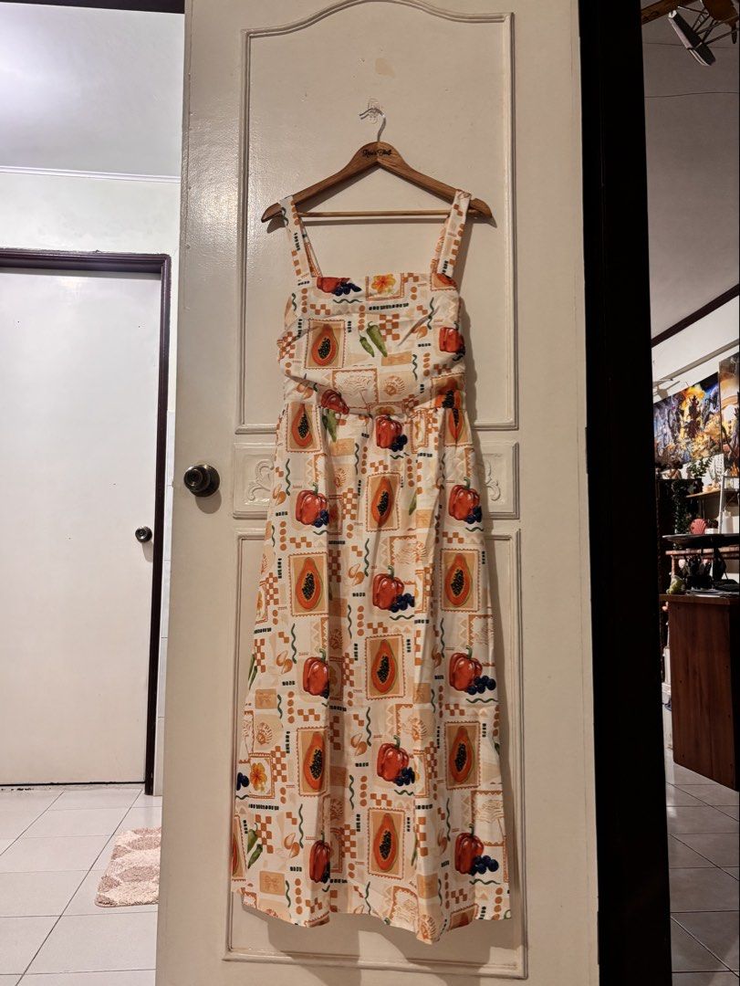 BNWT pink diamond printed dress (Category: Dresses) located in Angeles City. Submitted by thriftchic_ (Listing ID 1465033250, Image 2). Description: ♡ BRANDNEW with tag! ♡ adjustable straps ♡ looove the print! ♡ m-l ♡ MOP: Gcash ♡ Payment first basis ♡ J&T🚚.
