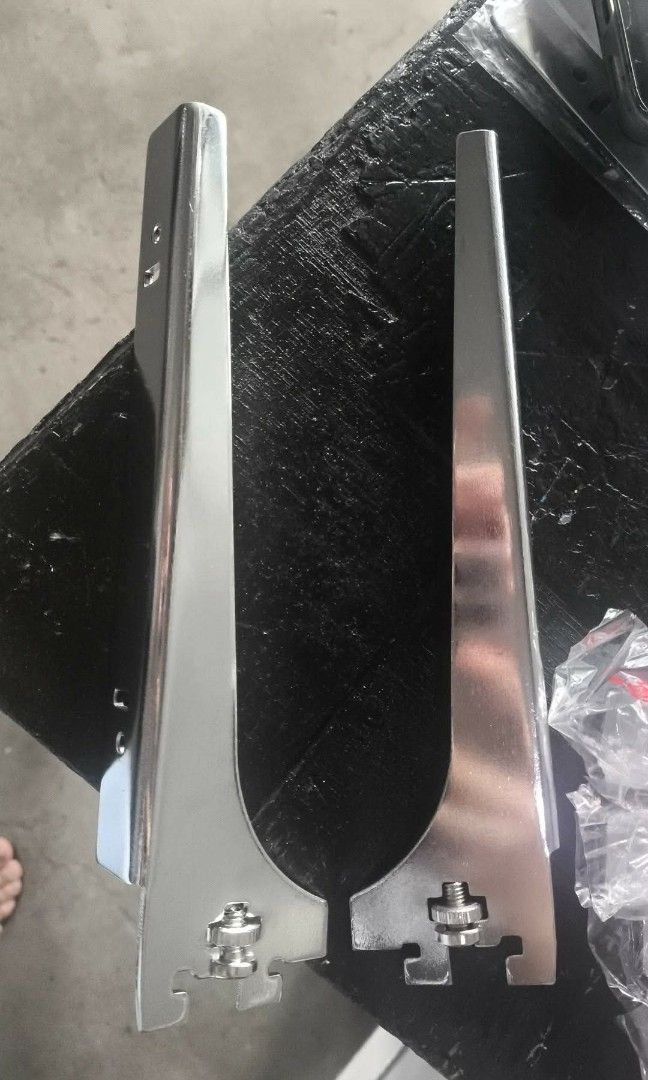 Bracket left and right (Category: Shelves, Cabinets & Racks) located in Manila. Submitted by mmarie092523 (Listing ID 1465061801, Image 2). Description: Available size: 8 inch, 10 inch, 12 inch, ,14 inch and 16 inch materials: metal - chrome color: silver.