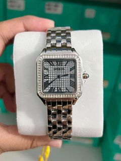 (Category: ) located in . Submitted by mjmbagsandwatches (Listing ID 1465113380, Image 1). Description: .