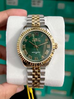 (Category: ) located in . Submitted by mjmbagsandwatches (Listing ID 1465114204, Image 1). Description: .