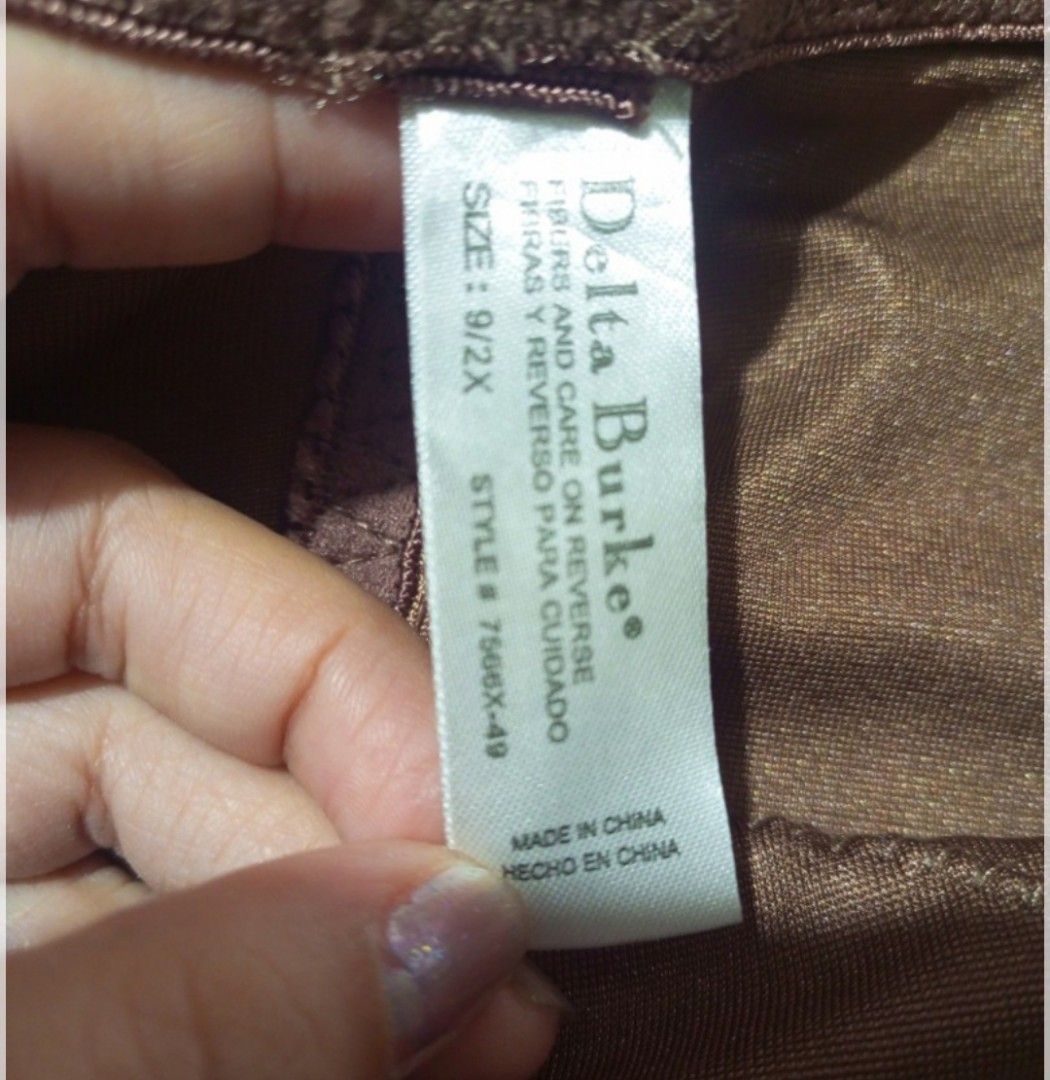 Brown Panty Size:2Xl (Category: Undergarments & Loungewear) located in Navotas City. Submitted by vanilla_sandalwood (Listing ID 1465110817, Image 2). Description: -Brand: Delta Burke -Size:2xl -Like New -Good Condition -Color: Brown.
