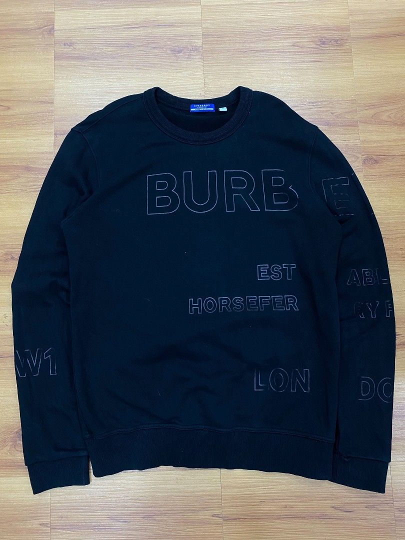 Burberry Horseferry Sweater (Category: Luxury Apparel) located in Cavite. Submitted by six_thrift.ph (Listing ID 1465064212, Image 1). Description: 21.5x29 No flaws 850 + sf Dasmariñas, Cavite.