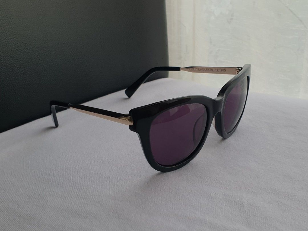 BVH Eyewear Collection Sunglasses (Category: Sunglasses & Eyewear) located in Quezon City. Submitted by WasalakTwo (Listing ID 1465153612, Image 1). Description: Bought in Korea High quality Goodcondition Clean and presentable Open for delivery nationwide.