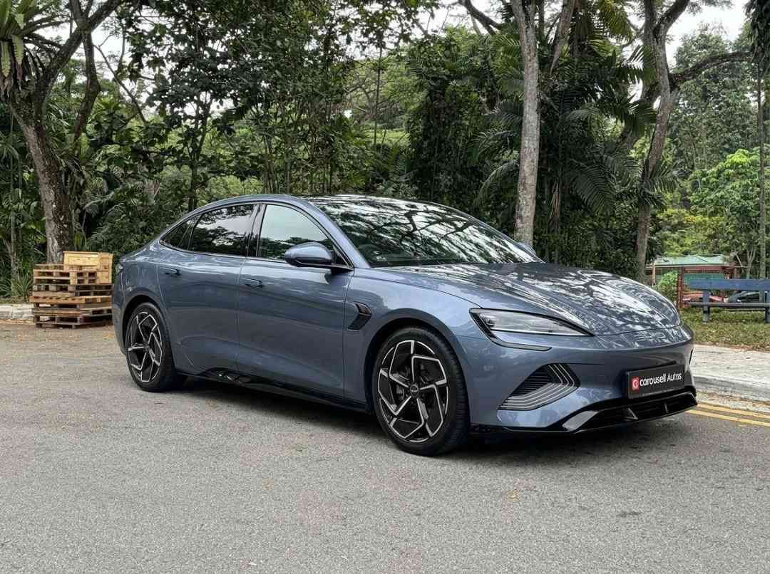 BYD Seal Electric Premium 82.6 kWh (A) (Category: Used Cars) located in Singapore. Submitted by carousellcars (Listing ID 1465033942, Image 2). Description: Low mileage still under agent warranty. We pride ourselves on offering some of the most competitive deals in the market, ensuring that you can make informed decisions with complete confidence. Every step of the purchasing process is handled with professionalism reflecting our commitment to bu