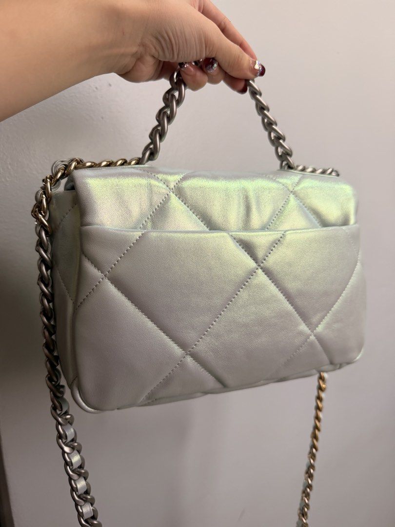 c19 rare Iridescent (Category: Luxury Bags & Wallets) located in Manila. Submitted by minimaison (Listing ID 1464998958, Image 2). Description: Hi! 😊 Please message lang po if sure and genuinely interested para we can save each other’s time. 💰 Price is open for reasonable offers, so feel free to send your best offer and we can discuss. Thank you so much for understanding! 🤍.
