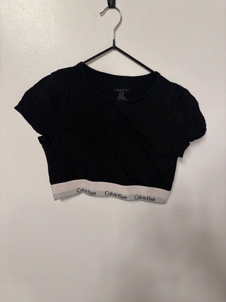 Calvin Klein Top (Cropped) (Category: Others Tops) located in Makati City. Submitted by prelovedandlovedbyt (Listing ID 1465052703, Image 1). Description: Used once only but has been stored for quite time Fits XS-M .