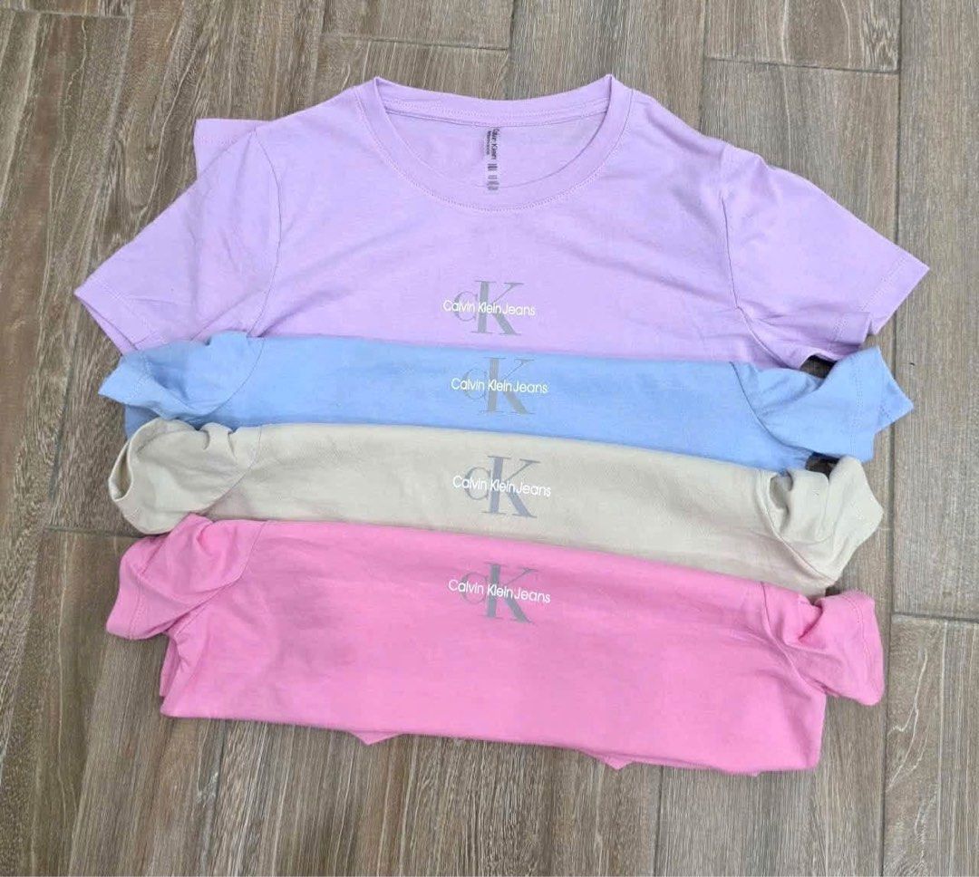 Calvin Klein Tshirt (Category: Tshirts & Polo Shirts ) located in Manila. Submitted by actd_luxury (Listing ID 1465118757, Image 3). Description: Soft cotton tee Dimes: S: 17.5x22 M: 18.5x23 L: 19.5x24.