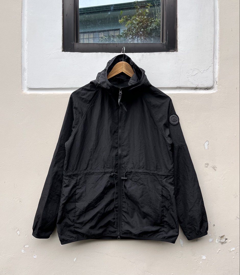 CANADA GOOSE LUNDELL JACKET (Category: Luxury Apparel) located in Baguio. Submitted by closetgc.clothingshop (Listing ID 1465034091, Image 1). Description: Canada Goose Lundell jacket In excellent condition Guaranteed Authentic Hologram still intact Best fit medium asian.