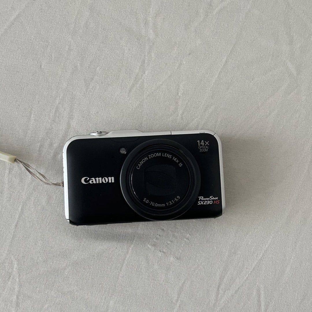 Canon PowerShot SX230 HS (Category: Cameras) located in Manila. Submitted by thechicacueva (Listing ID 1465079907, Image 1). Description: Canon PowerShot SX230 HS 12.1 megapixels, 14x optical zoom lens with built-in image stabilizer full HD video recording capability pop-up flash! everything works 100%. no functional issue except vignette and faint lens dust when zoomed. my fav cam ❤️ rfs: upgraded reminder: this is a secondhand, vintage item. ma