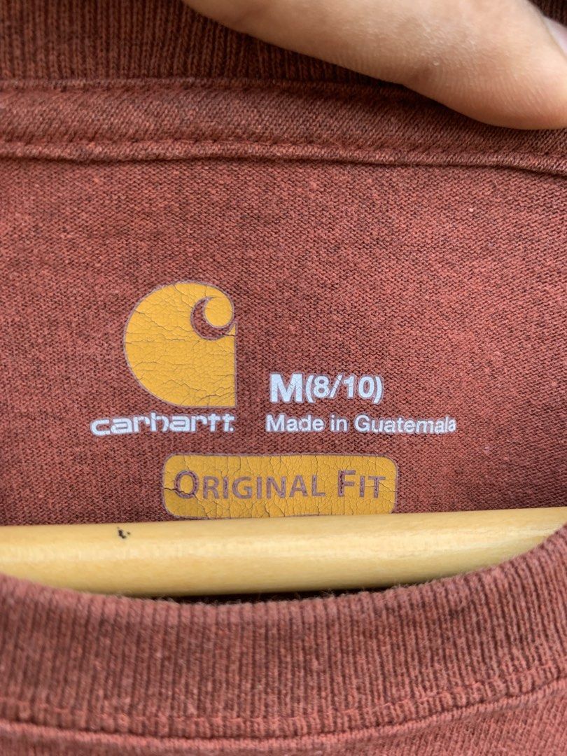 carhartt (Category: Tshirts & Polo Shirts ) located in Davao. Submitted by thriftninaid (Listing ID 1465041597, Image 3). Description: carhartt script sleeve M on tag (8-10y/10) 21x27 ( small frame) good condition no crack issue cut tag but guaranted aunthentic 680shippped davao city.
