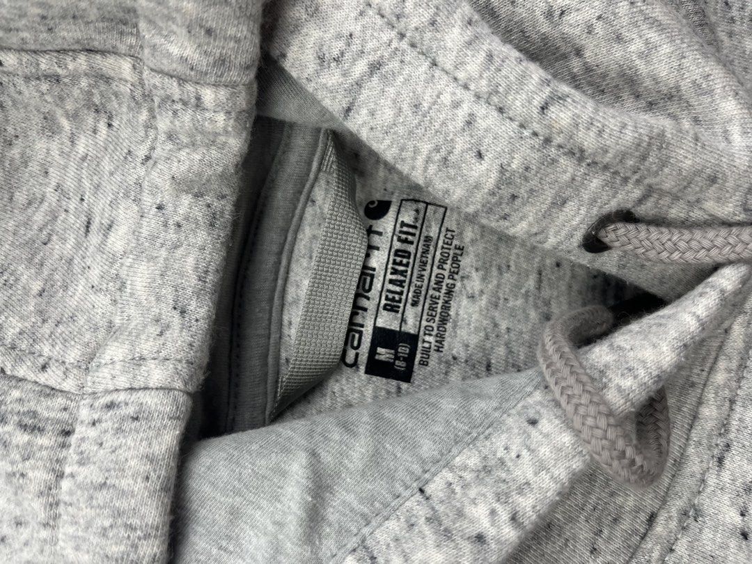 Carhartt hoodie jacket (Category: Coats, Jackets and Outerwear) located in Iloilo. Submitted by thefilthythrift (Listing ID 1465146336, Image 2). Description: .