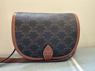 （分類：）位於 。 由 wonderland.5555 提交（商品編號 1465056835，圖片 1）。簡介： 。
