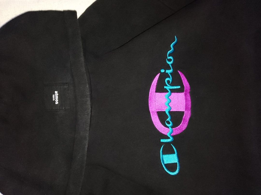 CHAMPION × ATMOS TOKYO COLLABORATION (Category: Coats, Jackets and Outerwear) located in Saint Bernard. Submitted by j0h_mhongg (Listing ID 1465167028, Image 3). Description: THIS ITEM I BOUGHT TO JAPAN THIS LIMITED EDITION COLLABORATION HOODIE AS NEW CONDITION NO LACE ASIAN SIZING DIMES: 22 × 29.