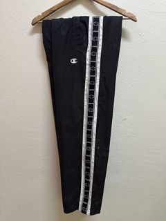 (Category: ) located in . Submitted by threetwothrift (Listing ID 1465086827, Image 1). Description: .