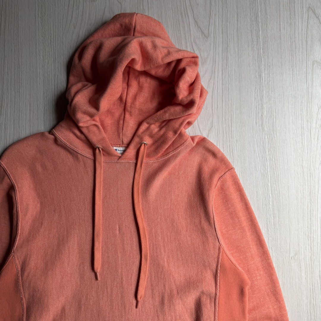 Champion Reverse Weave Fleece Hoodie (Category: Coats, Jackets and Outerwear) located in Zamboanga. Submitted by rustic.rev (Listing ID 1465165663, Image 2). Description: Champion Reverse Weave Fleece Hoodie Like new condition Tagged: Large Actual Measurements: Pit to pit: 20.5” Length: 28.5” Shoulders: 18” Sleeves length: 26.4” .