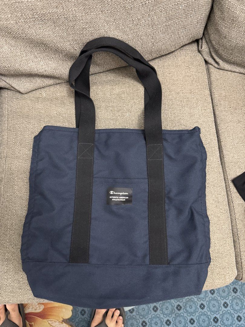 Champion Tote Bag Canvass (Category: Tote Bags) located in Davao. Submitted by pandapandita (Listing ID 1464991074, Image 1). Description: .