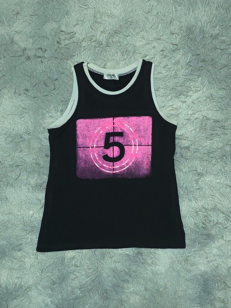 Chanel #5 (Category: Sleeveless) located in Abulug. Submitted by humanwhosellthings (Listing ID 1464971862, Image 1). Description: CHANÈL Womens Top ✅️Size: XSmall ✅️Dimes: 15W x 22L ✅Condition: Excellent ✅Issue: None ✅Color Rate: 9.8/10.