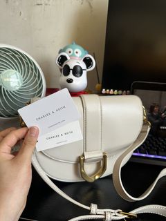 （分類：）位於 。 由 hc___16 提交（商品編號 1465024500，圖片 1）。簡介： 。