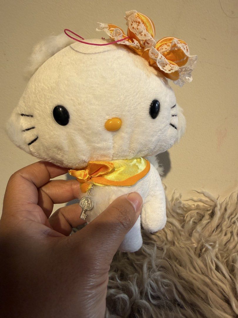 Charmmy kitty (Category: Plushies & Soft Toys) located in La Trinidad. Submitted by reeze_24 (Listing ID 1464971786, Image 2). Description: .
