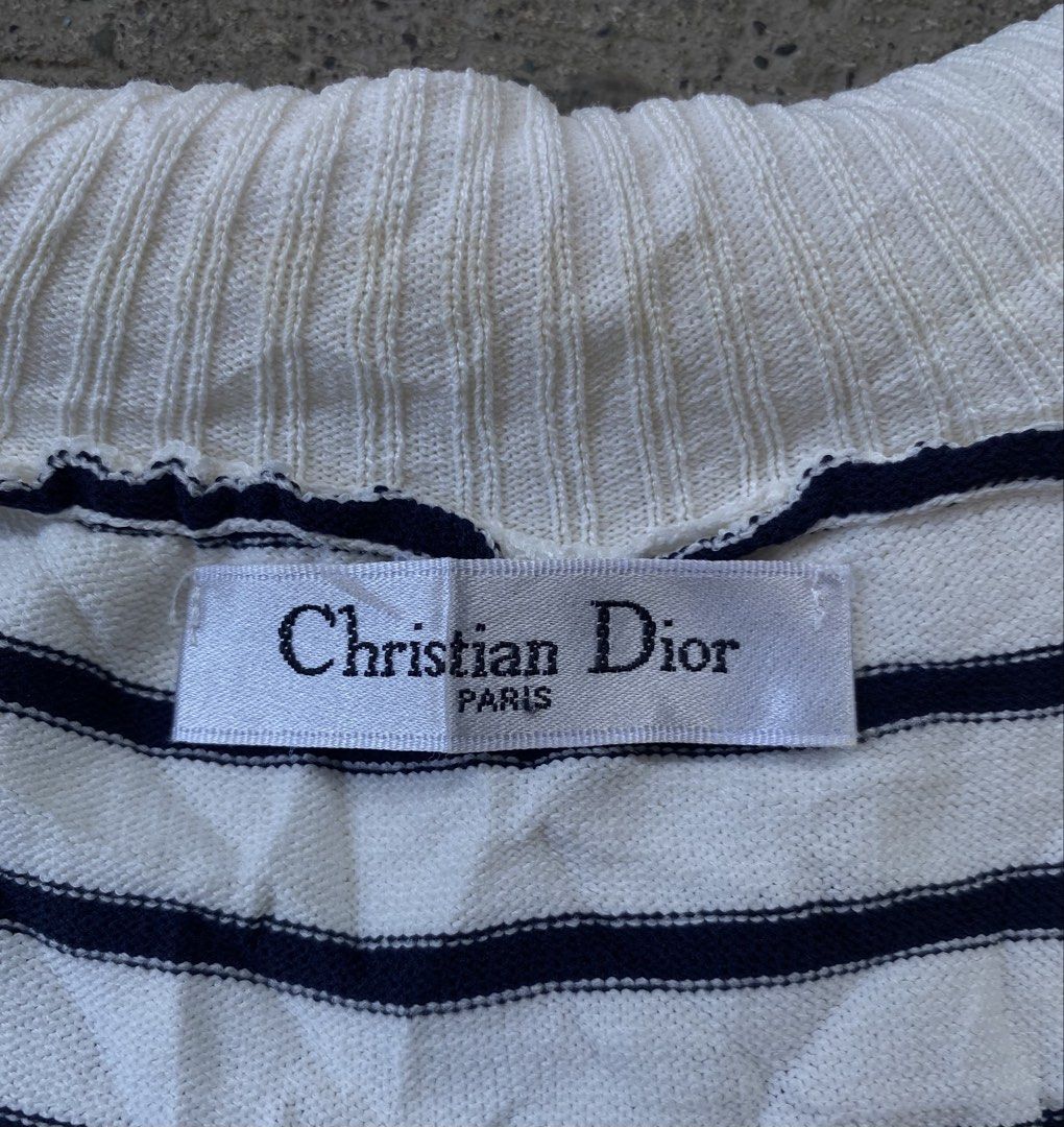 Christian Dior Knitted Top (Category: Blouses) located in Kalibo. Submitted by bryaninosa20819 (Listing ID 1465014471, Image 3). Description: Christian Dior Knitted Top Dimes : 17x21 Excellent Condition Color Rate 10 Need Wash 📩📩📩📩.