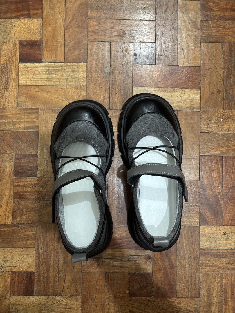 Chunky Platform Mary Jane Shoes Grey Black (Category: Heels) located in Caloocan City. Submitted by ca1ico (Listing ID 1465145984, Image 1). Description: used once and comes with box - bought from shapi (originally bought for ₱977) - can fit 23.5cm - 24cm.
