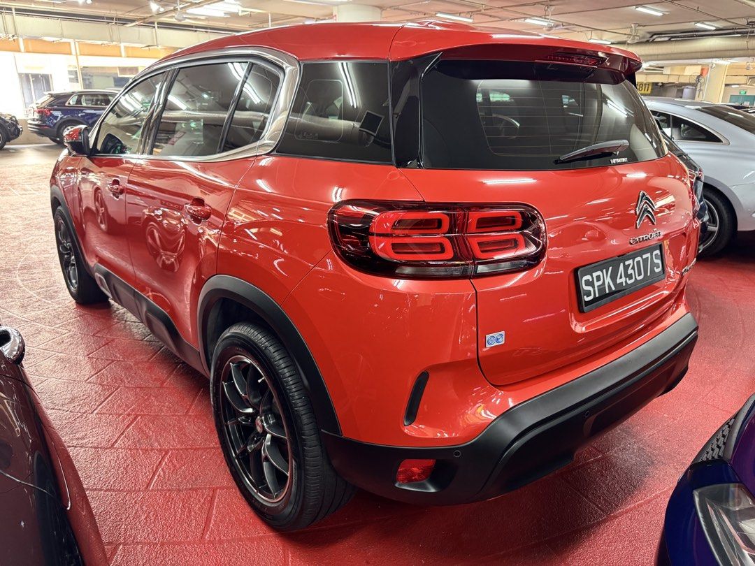 Citroen C5 Aircross 1.2 PureTech EAT8 Feel (A) (Category: Used Cars) located in Singapore. Submitted by motoringmayfair (Listing ID 1465009927, Image 2). Description: 1 owner unit. Maintained in agent C&C and warranty till Feb 2027. Spacious interior. Responsive and fuel efficient 1.2 turbo engine. Monthly only 1k. Contact Wong at 9853six3six9 to enquire today..