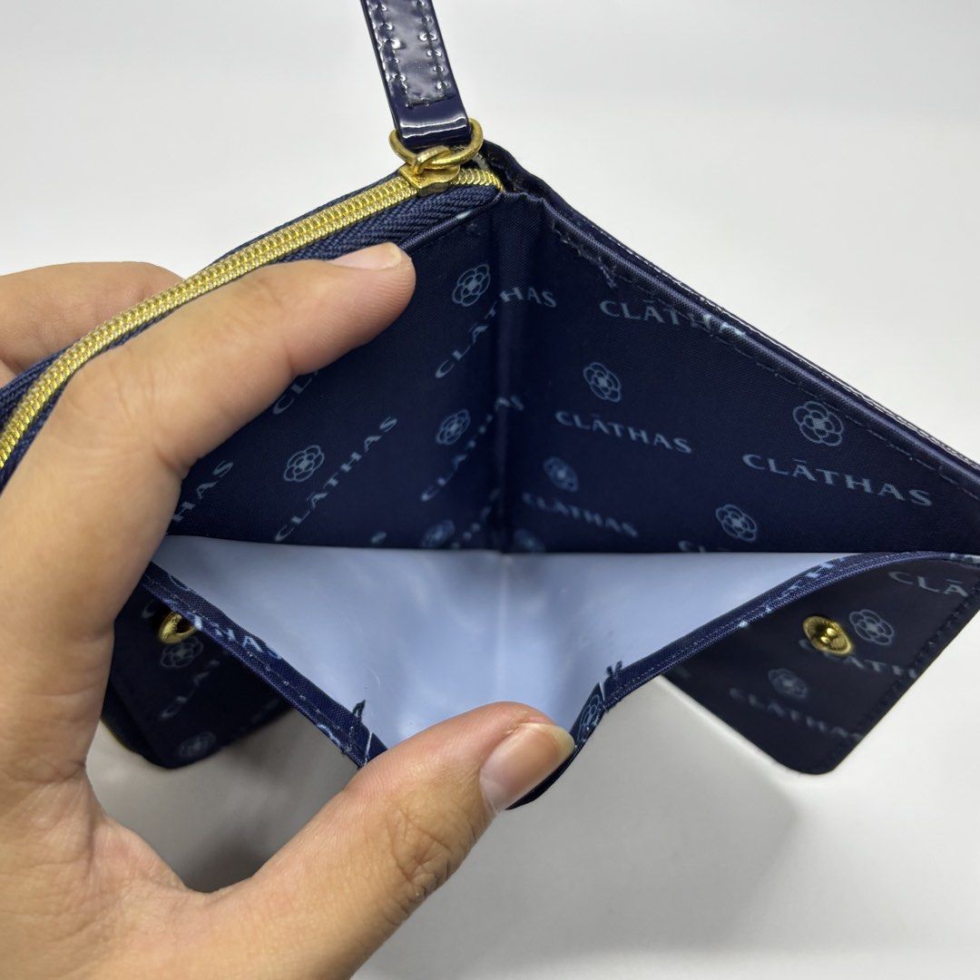 CLATHAS Camellia Floral Pattern Embossed Bifold Wallet (Category: Wallets & Card holders) located in General Trias. Submitted by shxx_phine (Listing ID 1464969332, Image 3). Description: 📌LP posted, PLS refrain from haggling 📌 all items are japan surplus finds 📌 STRICTLY mine now, pay after invoice 📌 NO RUSH shipping (we ship every tues & fri, depending on our availability) 📌 NO cancellation, return and refunds mod | j&t, lalamove mop | gcas