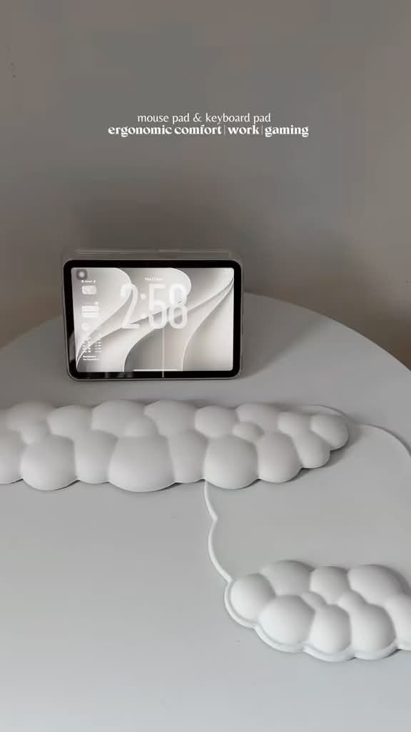 Cloud mouse and keyboard pad (Category: Mouse & Mousepads) located in Tarlac. Submitted by mileeeesss (Listing ID 1465098243, Image 1). Description: ❗️PAYMENT FIRST POLICY❗️ Cloud mouse/keyboard pad Selling for: 280 🎀 Why selling cheaper? • Super dami kong tambak, need na ma-dispose (affiliate si seller) • Video available — ginawan ko lang rin ng video para mapromote Payment & Delivery: 💰MOP: gcash/mari/maya 📍Location: Tarlac City 📦Shipping: 