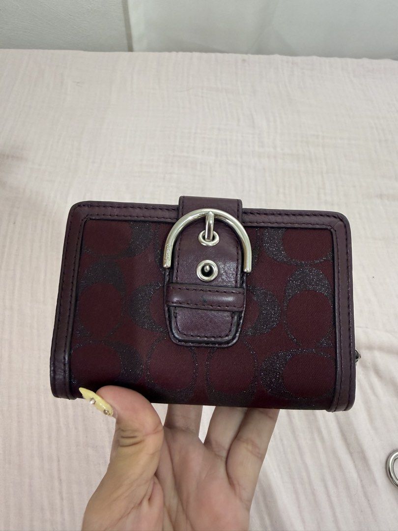 Coach Burgundy soho wallet (Category: Luxury Bags & Wallets) located in Consolacion. Submitted by mrshoarderrr (Listing ID 1465078970, Image 1). Description: Rank A Burgundy color rare.