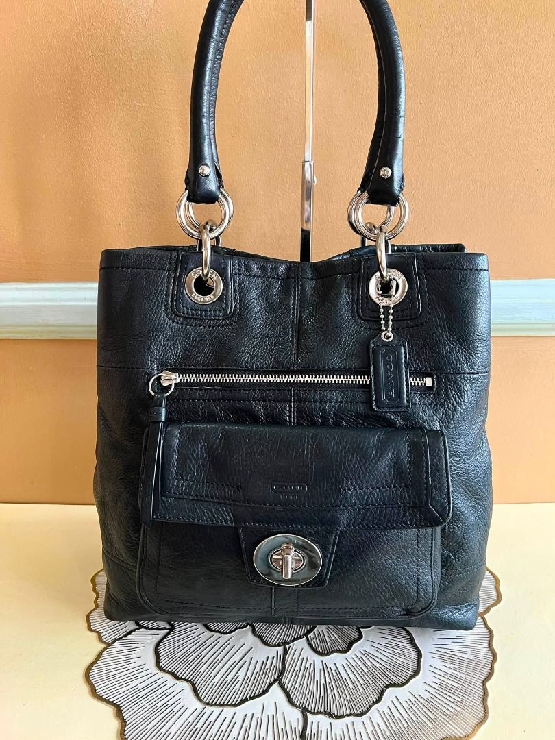Coach Hamptons Turnlock Leather Carryall Bag (Category: Tote Bags) located in Quezon City. Submitted by bellafashion08 (Listing ID 1465110094, Image 3). Description: Dimension: - Height = 12 in. - Length = 12 in. * From U.S * Nice in actual .