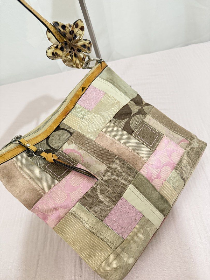 Coach Patchwork Shoulder Bag with Tortoiseshell Flower Charm (Category: Luxury Bags & Wallets) located in Consolacion. Submitted by mrshoarderrr (Listing ID 1465080702, Image 3). Description: Rank Ab minimal stain.