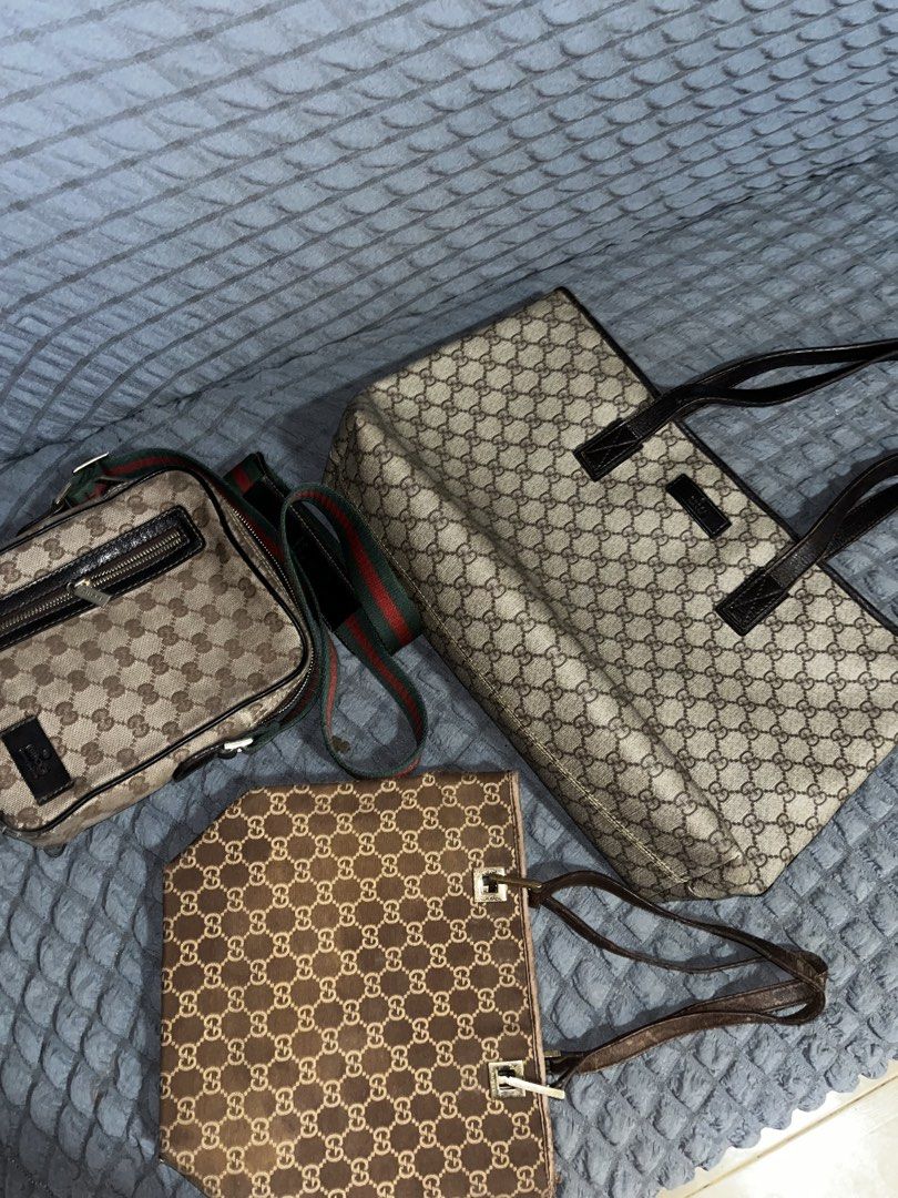Coach signature monogram shoulder bag brown canvas (Category: Luxury Bags & Wallets) located in Calamba. Submitted by vtg_ukay_bags (Listing ID 1465030892, Image 3). Description: CHECK OUT NYO NALANG PO SA VTG THRIFTED BAG OR GIAN SERRANO SA BLUE APP 1K TO 8K PRICE RANGE.