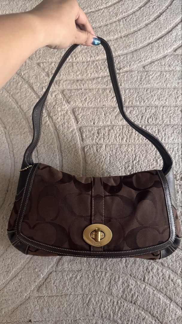 Coach Ergo Flap 🤎 (Category: Luxury Bags & Wallets) located in Digos. Submitted by tindahannipre (Listing ID 1449217619, Image 2). Description: Rank A to SA, Excellent condition No notable flaw .