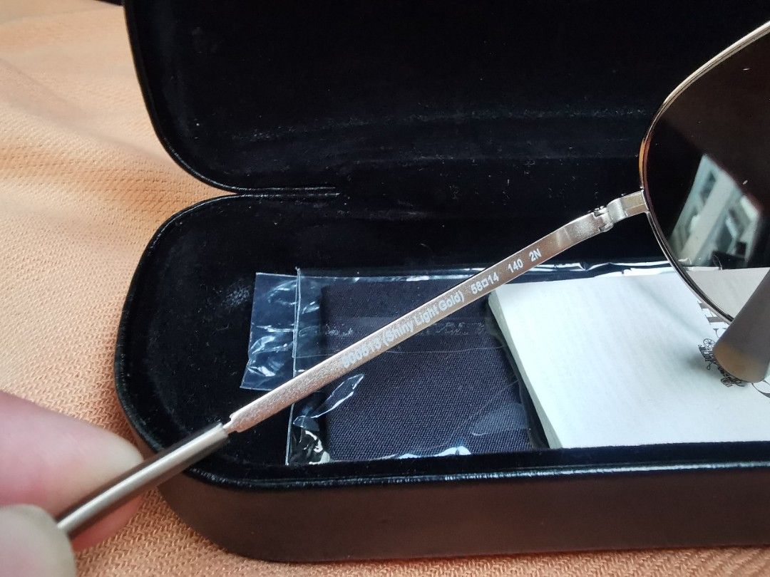 Coach Sunglasses (Category: Luxury Accessories) located in Lemery. Submitted by hirayaspaperie (Listing ID 1464975154, Image 3). Description: Coach Sunglasses Like new Complete with box, wiping cloth and certificate RFS need funds.