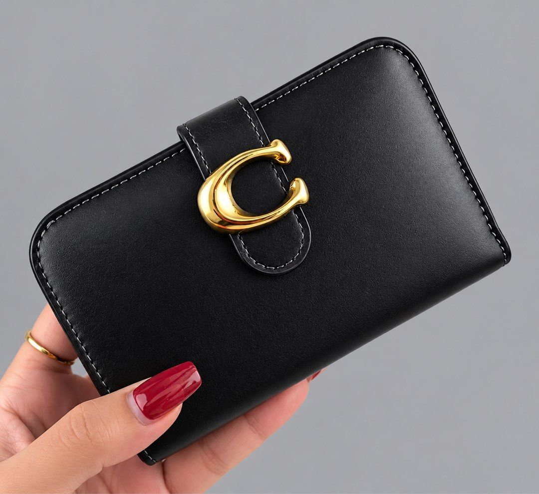 Coach Tabby Wallet (Category: Wallets & Card holders) located in Binan City. Submitted by pinkykeenshop (Listing ID 1465146203, Image 1). Description: .