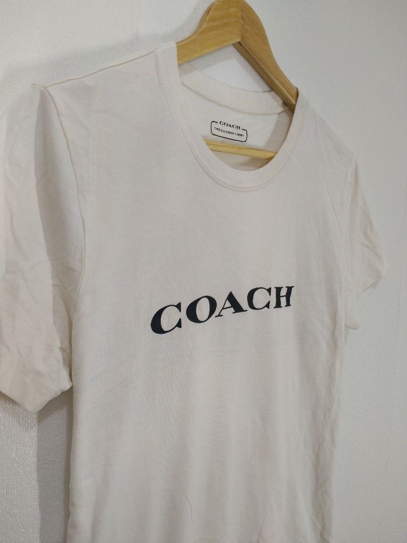 COACH TEE SHIRT (Category: Luxury Apparel) located in Baguio. Submitted by dansteals (Listing ID 1465144041, Image 3). Description: 27 X 20 MEDIUM.