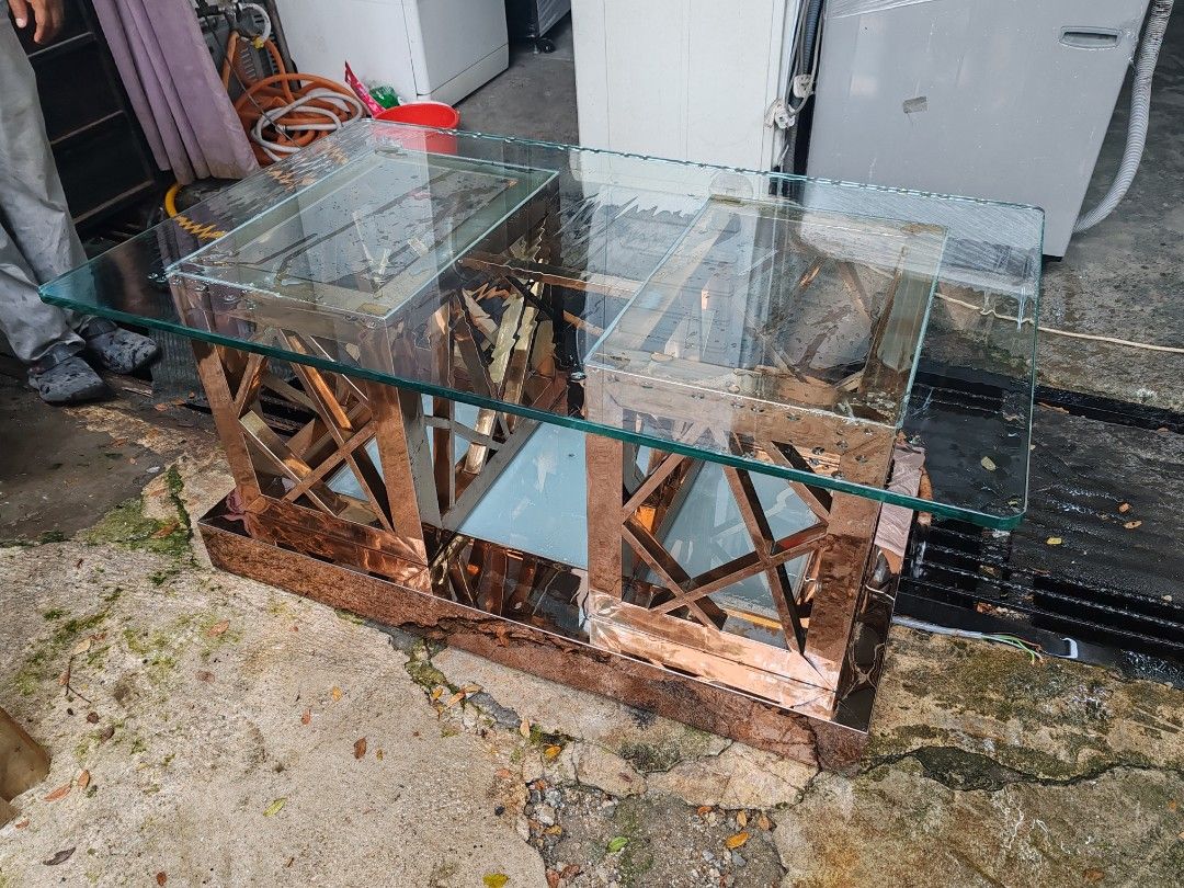 COFFEE TABLE (Category: Other Home Furniture) located in Kuala Lumpur. Submitted by firah_loy (Listing ID 1465118564, Image 2). Description: self pick-up ampang.