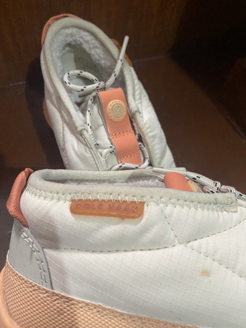 Cole Haan Sneakers (Category: Sneakers) located in San Pablo. Submitted by vernikas (Listing ID 1465032864, Image 2). Description: Selling without the box. Selling as it is. .